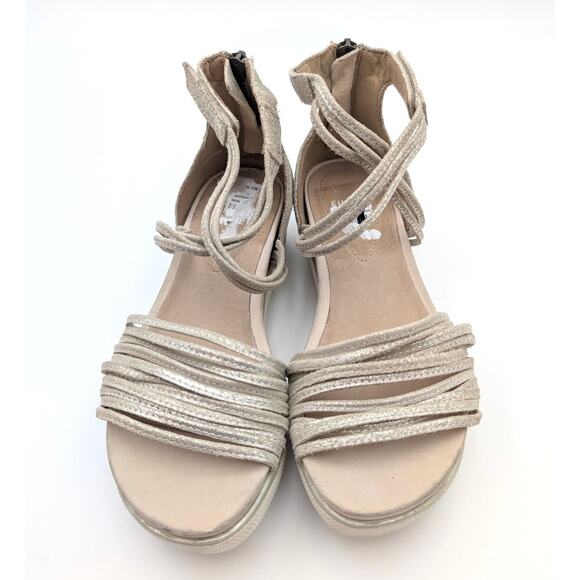 Eileen Fisher Shae Strappy Sandal Women's Back Zip Platinum Size US5 EU36 - Picture 3 of 9